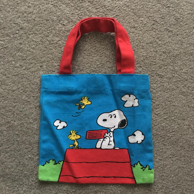 SNOOPY(スヌーピー)のスヌーピー ミニミニトートバッグ サンリオ エンタメ/ホビーのおもちゃ/ぬいぐるみ(キャラクターグッズ)の商品写真