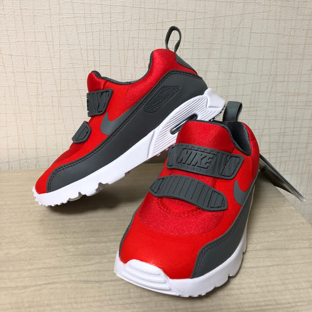 NIKE(ナイキ)の新品 ナイキ エア マックス タイニー 90 881924-601 キッズ/ベビー/マタニティのキッズ靴/シューズ(15cm~)(スニーカー)の商品写真