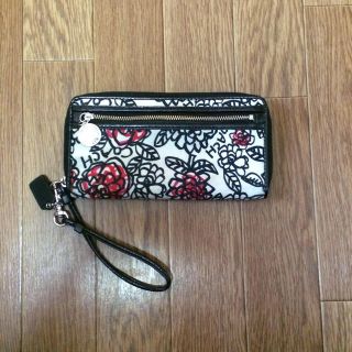 コーチ(COACH)の花柄長財布(財布)