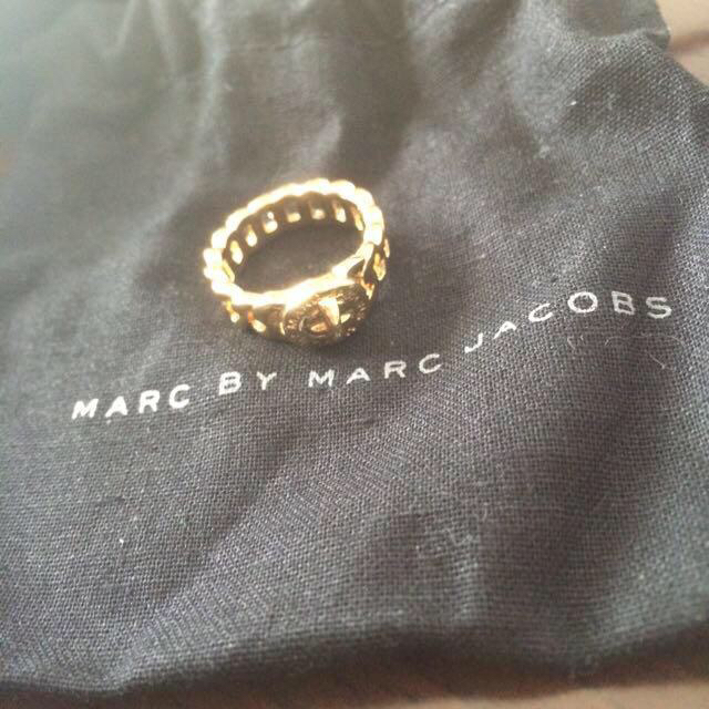 MARC BY MARC JACOBS(マークバイマークジェイコブス)のMarc リング ゴールド レディースのアクセサリー(リング(指輪))の商品写真