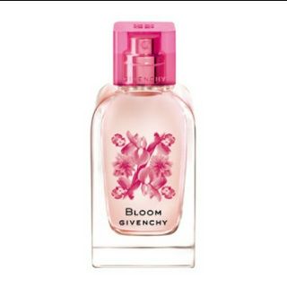 ジバンシィ(GIVENCHY)の新品！ジバンシイ GIVENCHY ブルーム

(香水(女性用))