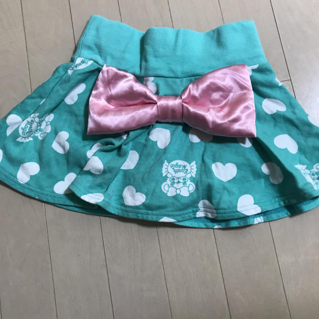 EARTHMAGIC(アースマジック)のパンツ付きスカート お値下げしました キッズ/ベビー/マタニティのキッズ服女の子用(90cm~)(スカート)の商品写真