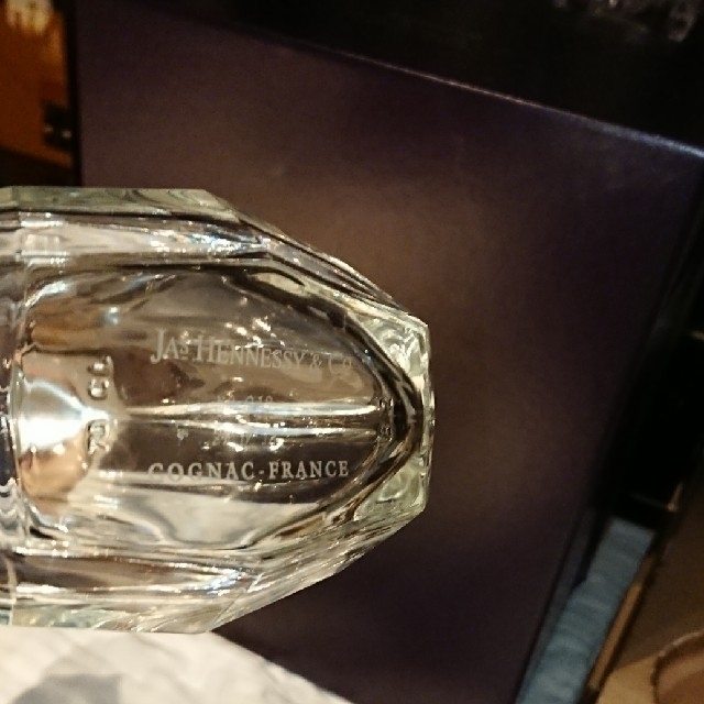 Baccarat - ヘネシーパラディアンペリアル 化粧箱 空ボトル 空瓶 Baccarat - ヘネシーパラディアンペリアル 化粧箱 空ボトル 空瓶