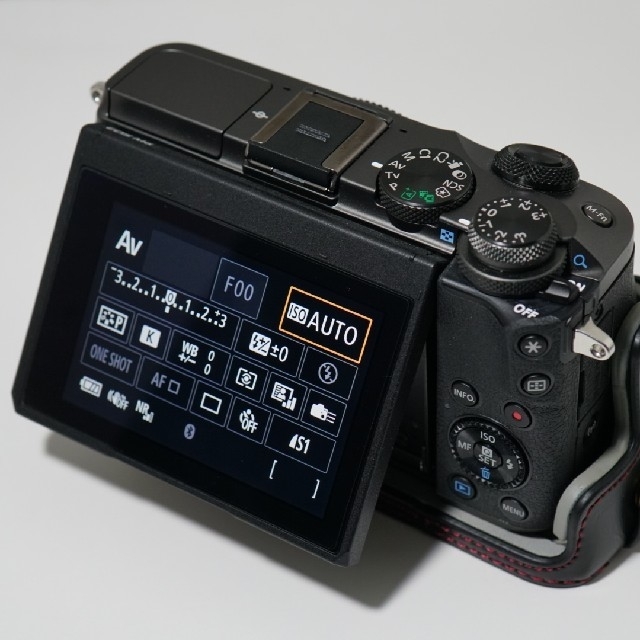 Canon(キヤノン)のCanon EOS M6 ブラック ボディー 美品 スマホ/家電/カメラのカメラ(ミラーレス一眼)の商品写真
