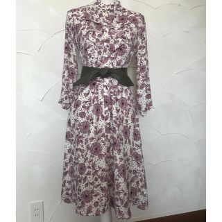 ローラアシュレイ(LAURA ASHLEY)のローラアシュレイロンドン ワンピース(ひざ丈ワンピース)