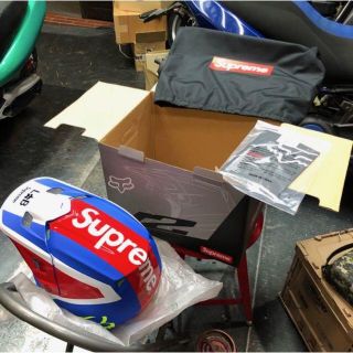 シュプリーム(Supreme)の18ss 　Supreme×Fox Racing V2 Helmet マルチ　M(ヘルメット/シールド)