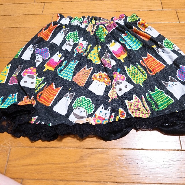 ScoLar(スカラー)のscolar猫柄リバーシブルスカート レディースのスカート(ミニスカート)の商品写真