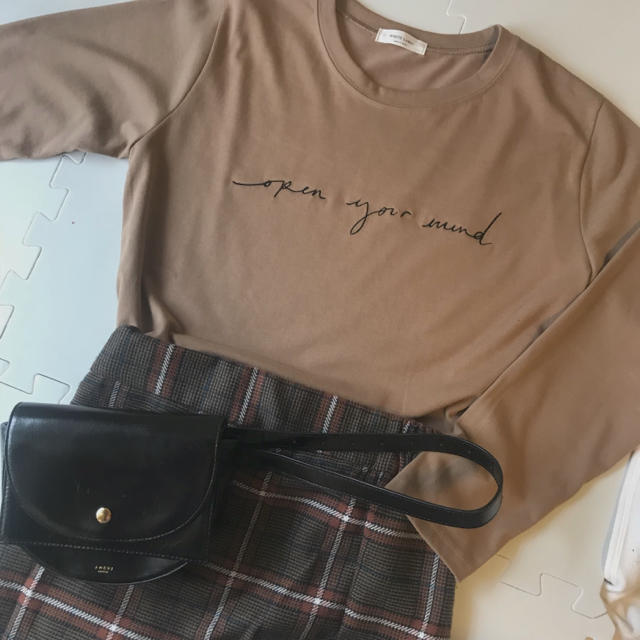 ZARA(ザラ)のbrown long tee 🐻 メンズのトップス(Tシャツ/カットソー(七分/長袖))の商品写真