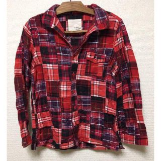 Ｓサイズ＊赤ボタン！個性的で目立つレッドシャツ(Tシャツ(長袖/七分))