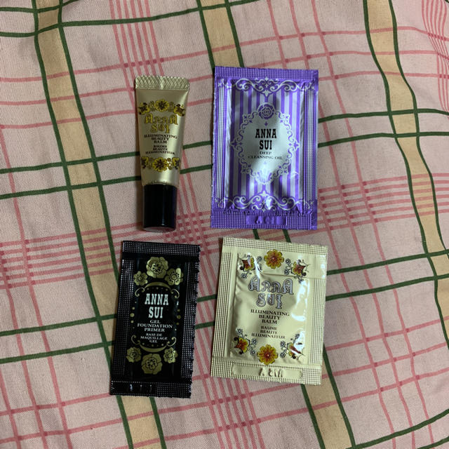 ANNA SUI(アナスイ)のアナスイ ベースメイクセット コスメ/美容のベースメイク/化粧品(化粧下地)の商品写真