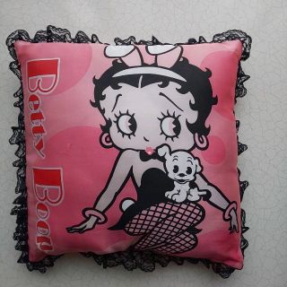 Betty Boop クッション ベティちゃんの通販 by かもめ's shop|ラクマ