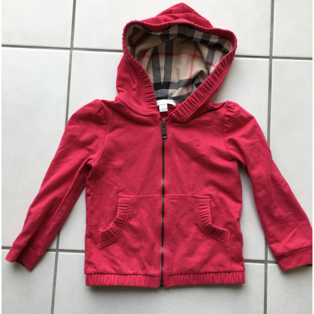 BURBERRY(バーバリー)のBURBERRY パーカー キッズ/ベビー/マタニティのキッズ服女の子用(90cm~)(ジャケット/上着)の商品写真