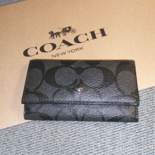 コーチ(COACH)の【新品】コーチ シグニチャー柄 キーケース グレー ハワイ購入品(キーケース)