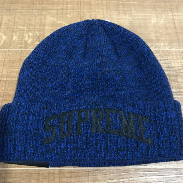 Supreme(シュプリーム)のSupreme New Era Arc Logo Beanie ロイヤル メンズの帽子(ニット帽/ビーニー)の商品写真