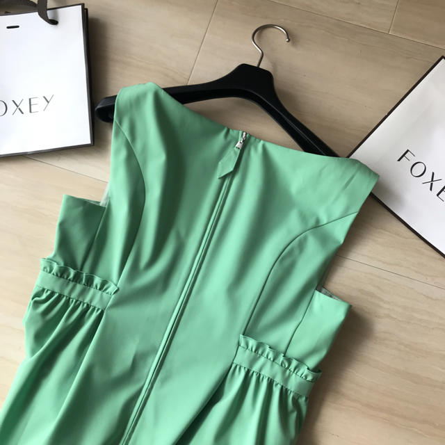 FOXEY(フォクシー)の♡極美品♡FOXEY Dress"Rainy Doll" レディースのワンピース(ひざ丈ワンピース)の商品写真