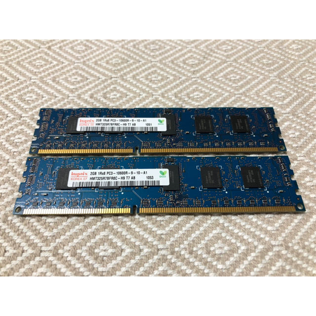 DELL - hynix サーバー用メモリ 2GBx2 DDR3 PC3-PC10600Rの通販 by ...