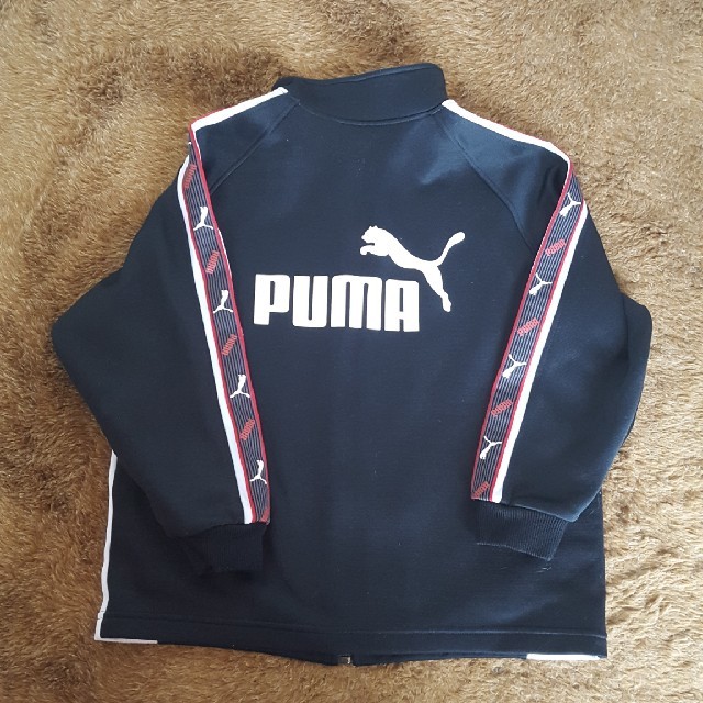 PUMA(プーマ)のPUMA ジャージ　サイズ120 キッズ/ベビー/マタニティのキッズ服男の子用(90cm~)(ジャケット/上着)の商品写真