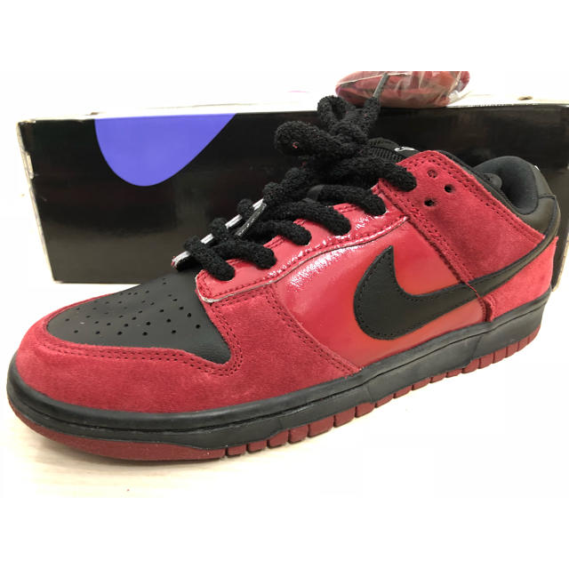 nike dunk milli vanilli