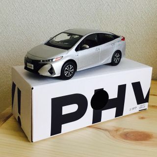 トヨタ(トヨタ)の【非売品】TOYOTAプリウスPHV  ミニカー(模型/プラモデル)