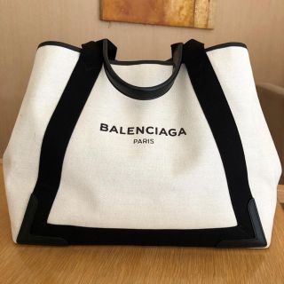 バレンシアガ(Balenciaga)のBALENCIAGA バレンシアガ ネイビーカバス トートバッグ M 黒 カバ(トートバッグ)