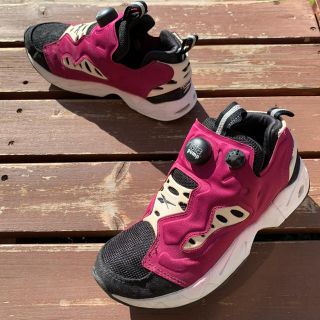 リーボック(Reebok)の23.5 Reebok インスタ ポンプヒューリーロード W637(スニーカー)