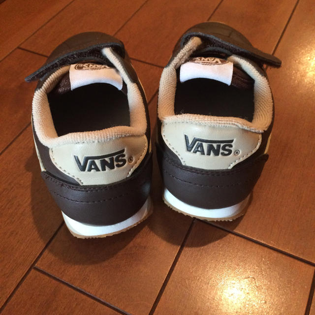 VANS(ヴァンズ)の新品未使用 VANS スニーカー キッズ/ベビー/マタニティのキッズ靴/シューズ(15cm~)(スニーカー)の商品写真