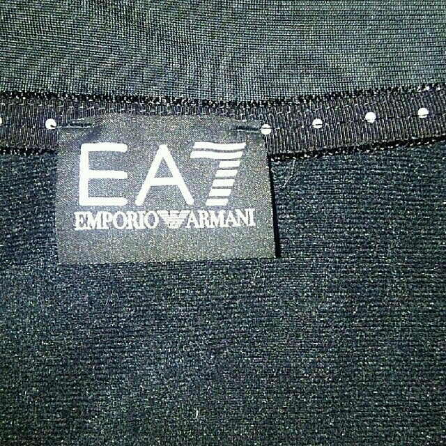 Emporio Armani(エンポリオアルマーニ)のEA7　パーカー レディースのトップス(パーカー)の商品写真