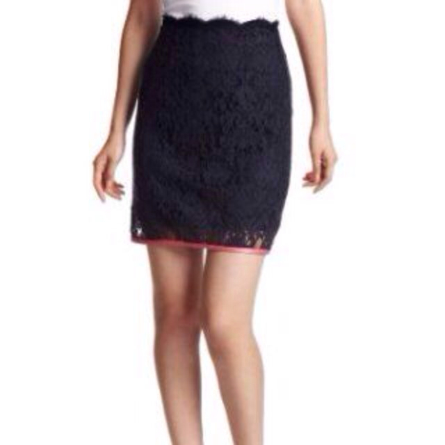 SNIDEL(スナイデル)のsnidel レースタイトスカート レディースのスカート(ひざ丈スカート)の商品写真