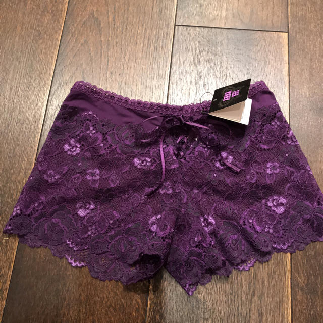 ANNA SUI(アナスイ)のアナスイ    ショーツ   パープル レディースの下着/アンダーウェア(ショーツ)の商品写真