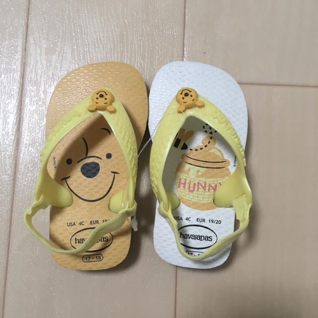 havaianas(ハワイアナス)の赤ちゃん ビーチサンダル プーさん キッズ/ベビー/マタニティのベビー靴/シューズ(~14cm)(サンダル)の商品写真