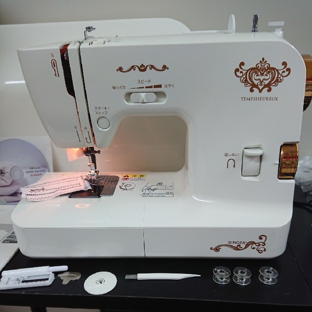 シンガー コンパクト電子ミシンの通販 by apparel sewing machine's