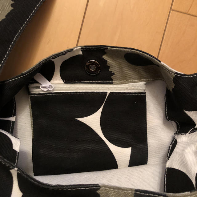 marimekko(マリメッコ)のmonaさま専用 お値下げ マリメッコ ショルダーバック レディースのバッグ(ショルダーバッグ)の商品写真