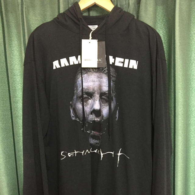 VETEMENTS ヴェトモン ラムシュタインパーカー 確実正規品 | フリマアプリ ラクマ