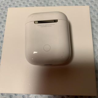 アップル(Apple)のAirPods(ヘッドフォン/イヤフォン)