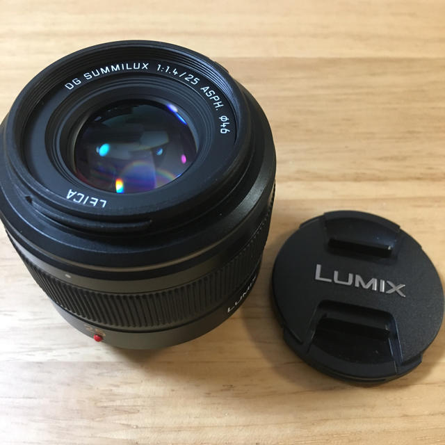 Panasonic LEICA DG SUMMILUX 25mm F1.4