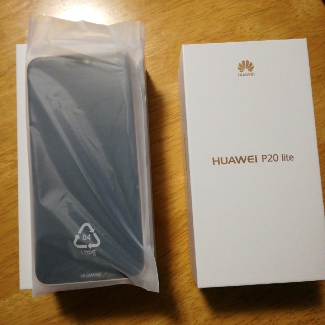 ANDROID(アンドロイド)の新品　HUAWEI　P20lite サクラピンク　simフリー スマホ/家電/カメラのスマートフォン/携帯電話(スマートフォン本体)の商品写真