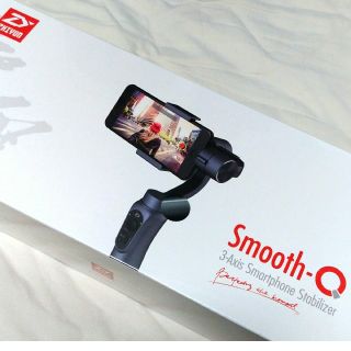 【新品】スマホ　スタビライザー「3 axis Smooth-Q」(その他)