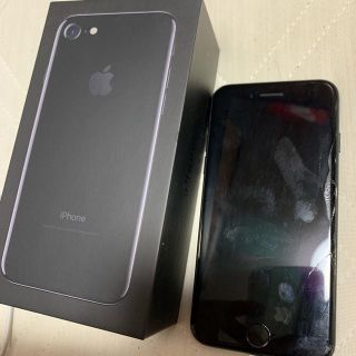 アイフォーン(iPhone)のiPhone7 ジェットブラック au(スマートフォン本体)