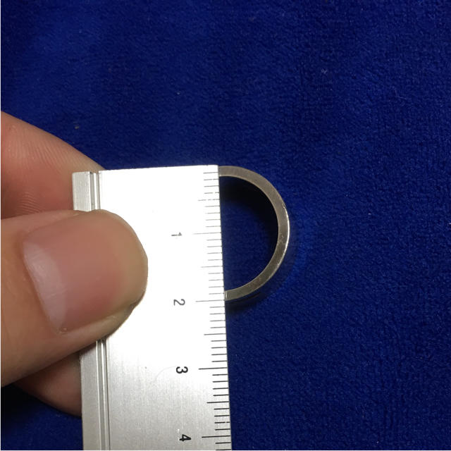 Gucci(グッチ)のGUCCI シルバーリング 指輪 メンズのアクセサリー(リング(指輪))の商品写真