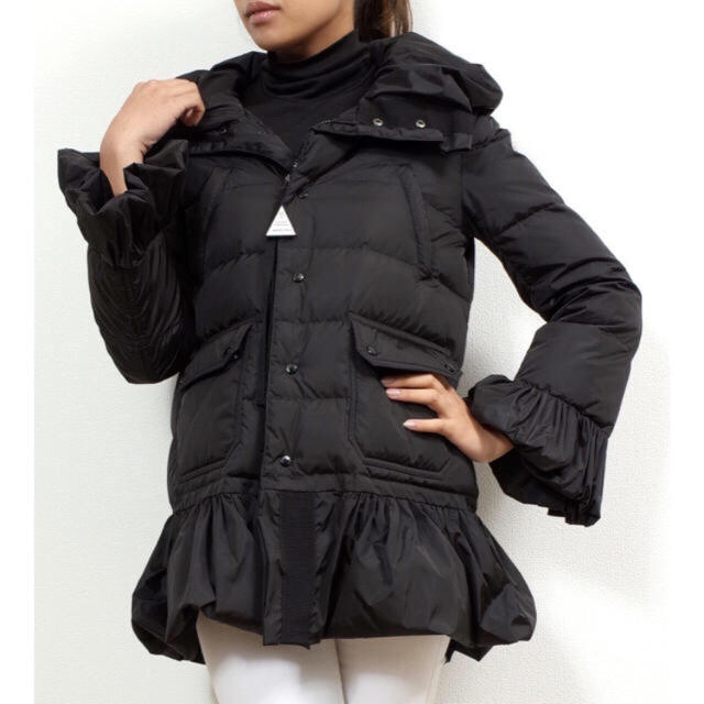 冬バーゲン☆特別送料無料!】 - MONCLER モンクレール フリルダウン