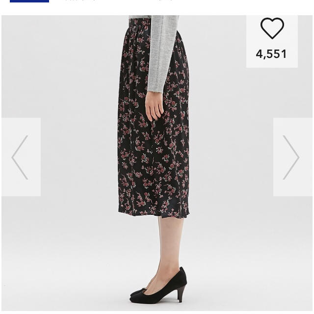 GU(ジーユー)のサテンフレア花柄スカート🍃 レディースのスカート(ロングスカート)の商品写真