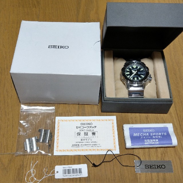 SEIKO(セイコー)のSEIKO　ブラックモンスター　中古品　SKX779KC　海外セイコー メンズの時計(腕時計(アナログ))の商品写真