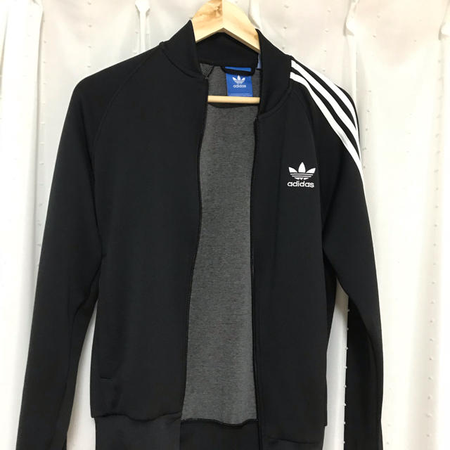 Original(オリジナル)のadidasオリジナルス  ジャージ メンズのトップス(ジャージ)の商品写真