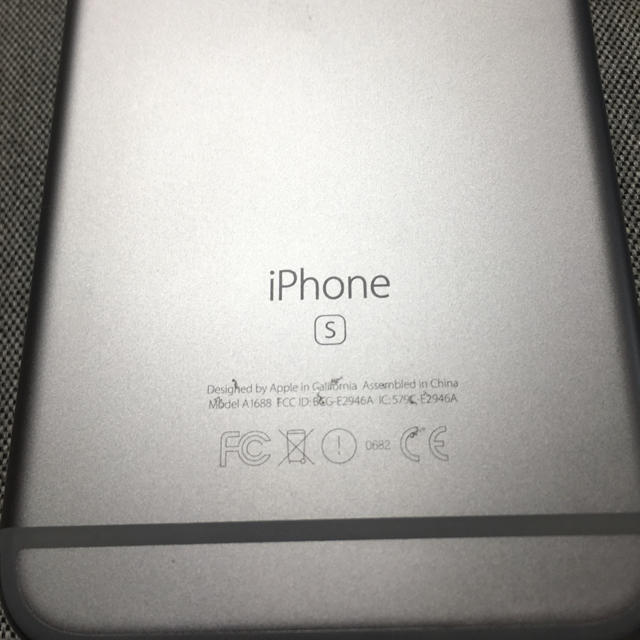 iPhone(アイフォーン)のiphone6s 64GB スマホ/家電/カメラのスマートフォン/携帯電話(スマートフォン本体)の商品写真