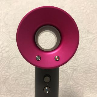 ダイソン(Dyson)の新型 ダイソン/Dyson ドライヤー(ドライヤー)