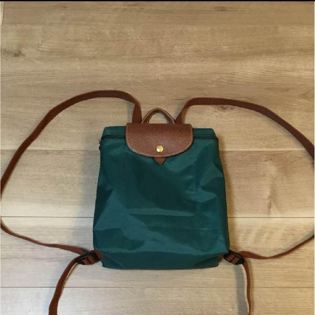 LONGCHAMP(ロンシャン)のロンシャン リュック グリーン レディースのバッグ(リュック/バックパック)の商品写真