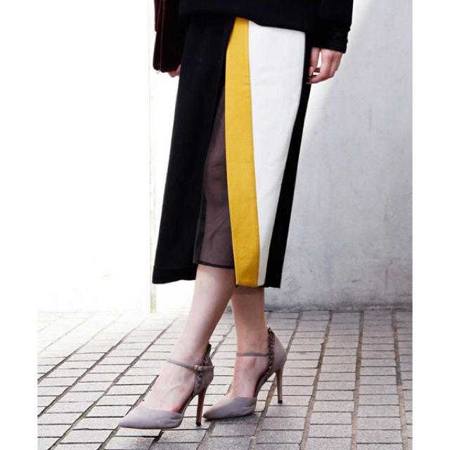 Ameri VINTAGE(アメリヴィンテージ)のAmeri vintage see through cut skirt レディースのスカート(ひざ丈スカート)の商品写真