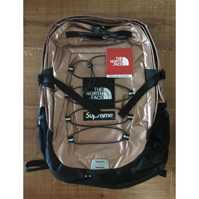 Supreme(シュプリーム)のSupreme The North Face Metallic Backpack メンズのバッグ(バッグパック/リュック)の商品写真