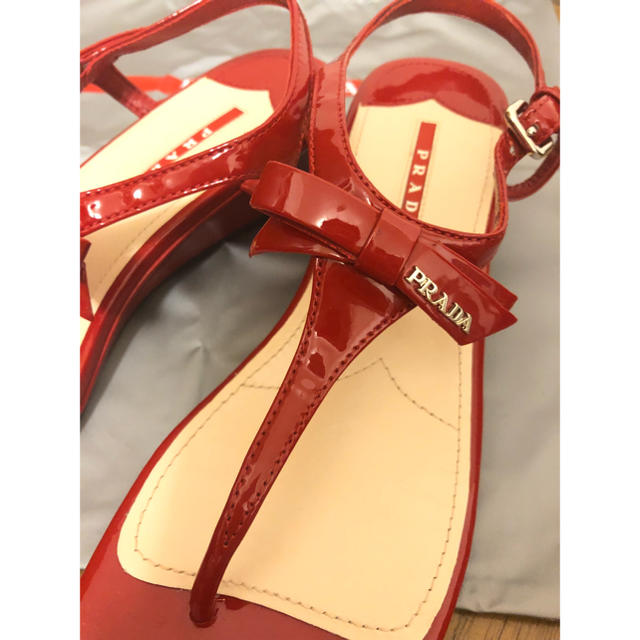 PRADA(プラダ)のサンダル レディースの靴/シューズ(サンダル)の商品写真