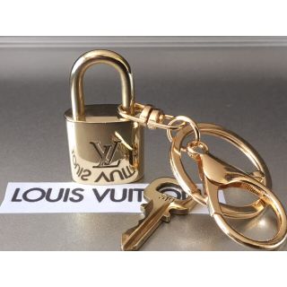 ヴィトトン❄くじら型の南京錠美品 | www.unimac.az